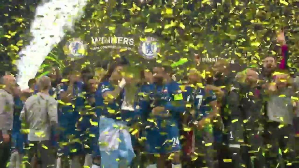 ?榮耀藍軍！歐協(xié)聯(lián)奪冠捧杯！里斯-詹姆斯高舉獎杯全隊慶祝